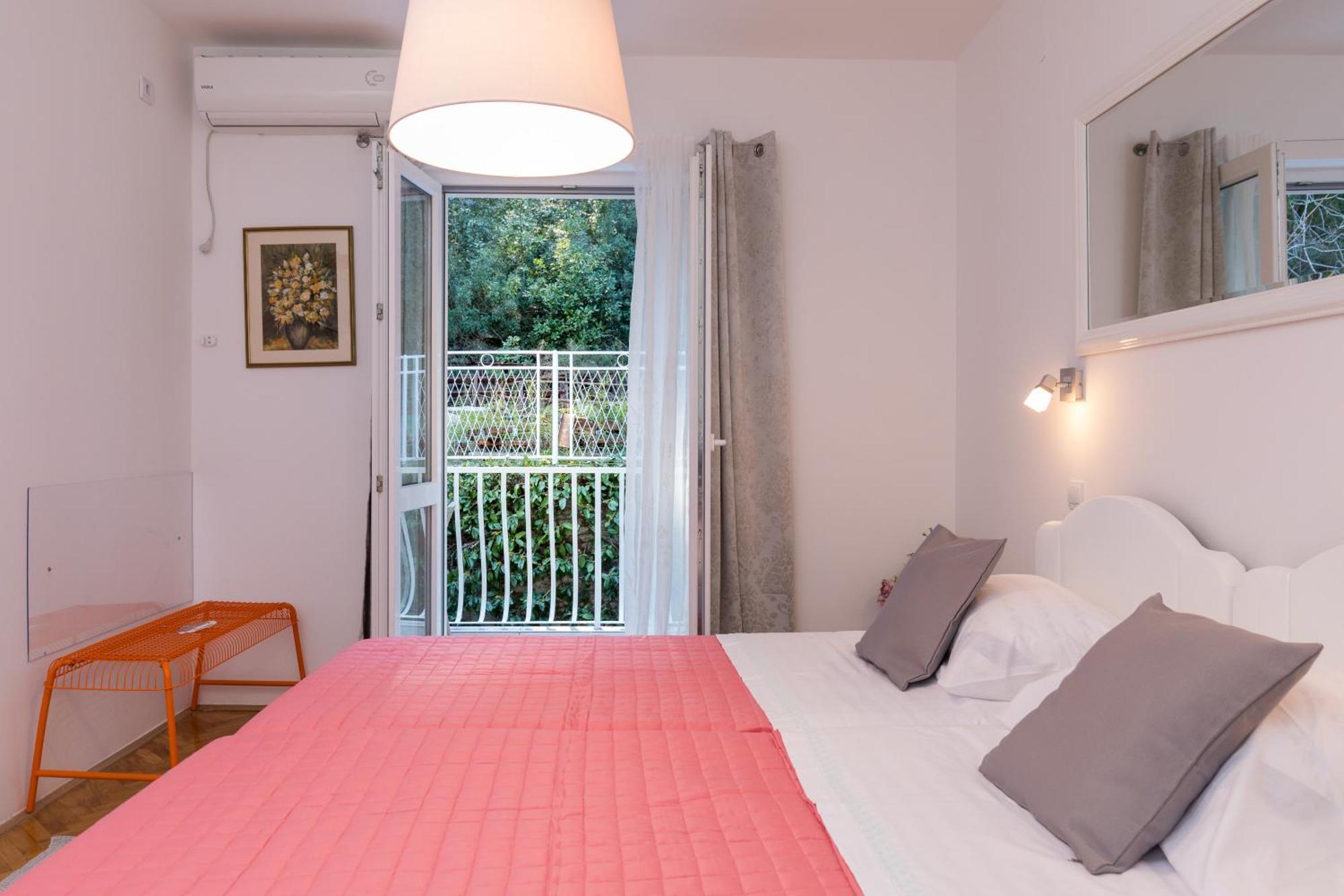 Apartments Lile Dubrovnik Exterior photo